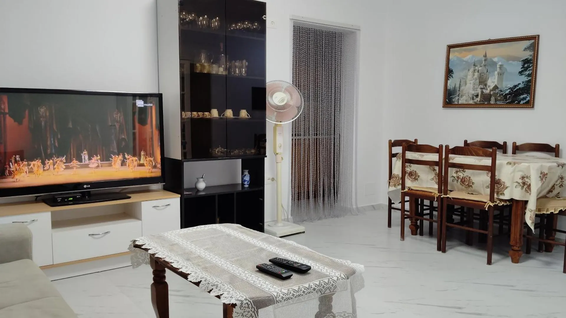 Fier In Centro Storico Appartement Albanië