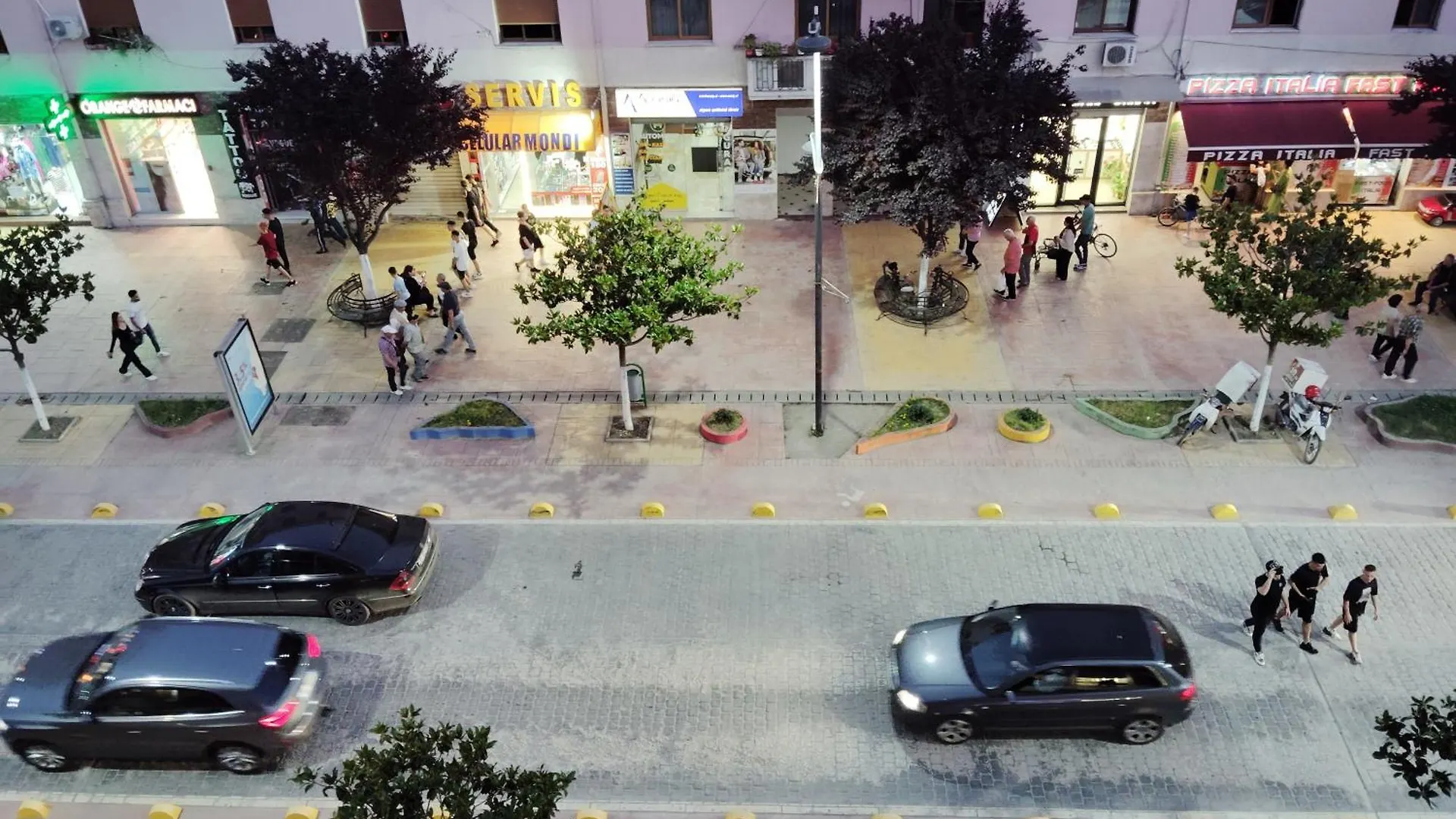 Apartamento Fier In Centro Storico 0*,  Albania
